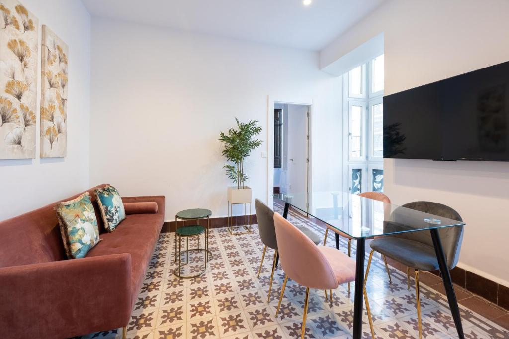 Luxury Gran Via Apartments - 6