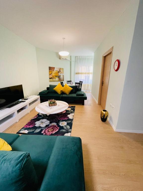 New Apartment in Center of Tirana - Image 5