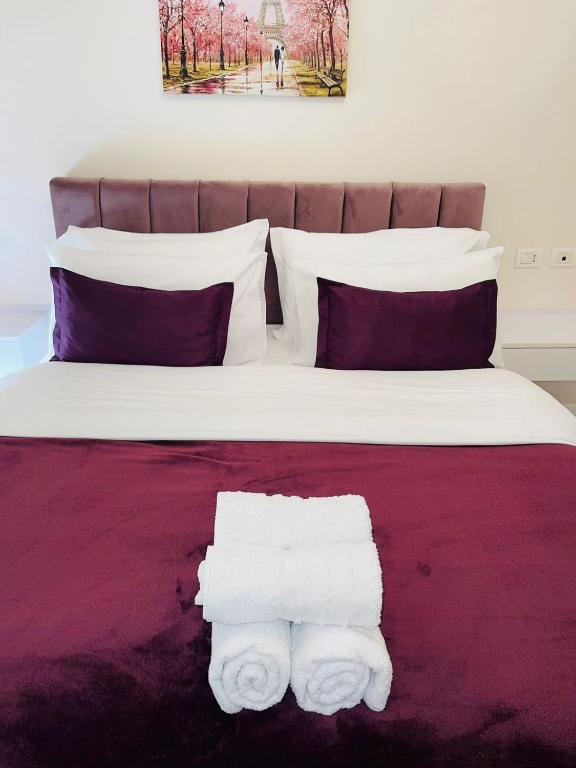 New Apartment in Center of Tirana - Image 15