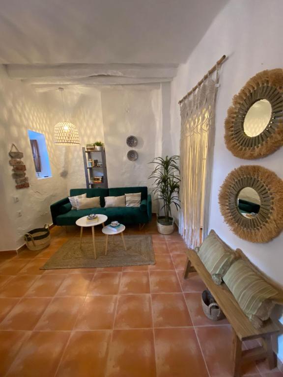 Posezení v ubytování Acogedora Casa Rural en Olvera La Morada