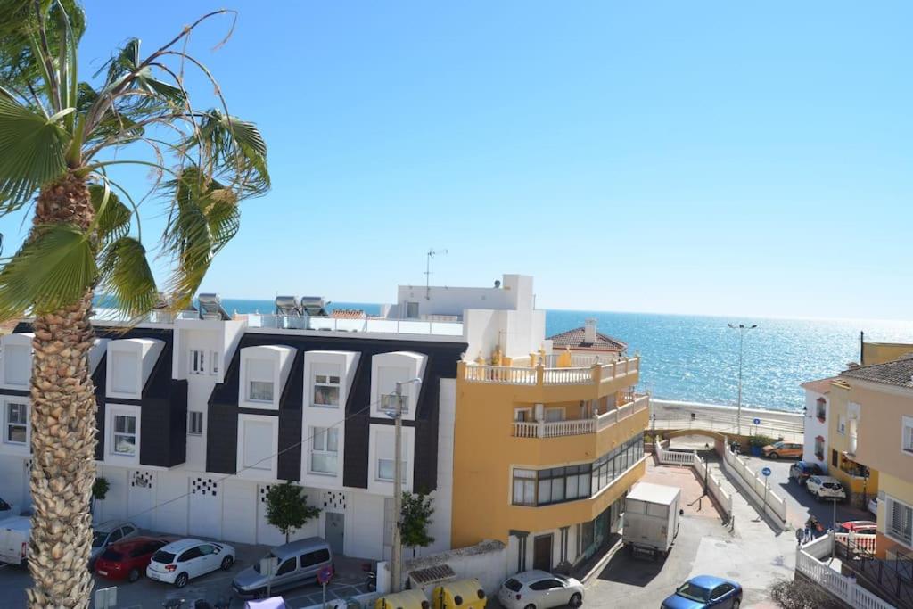 apartamento cala del moral pegado al mar, Cala del Moral ...