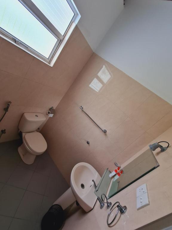 Peacock Villa Resort - 9