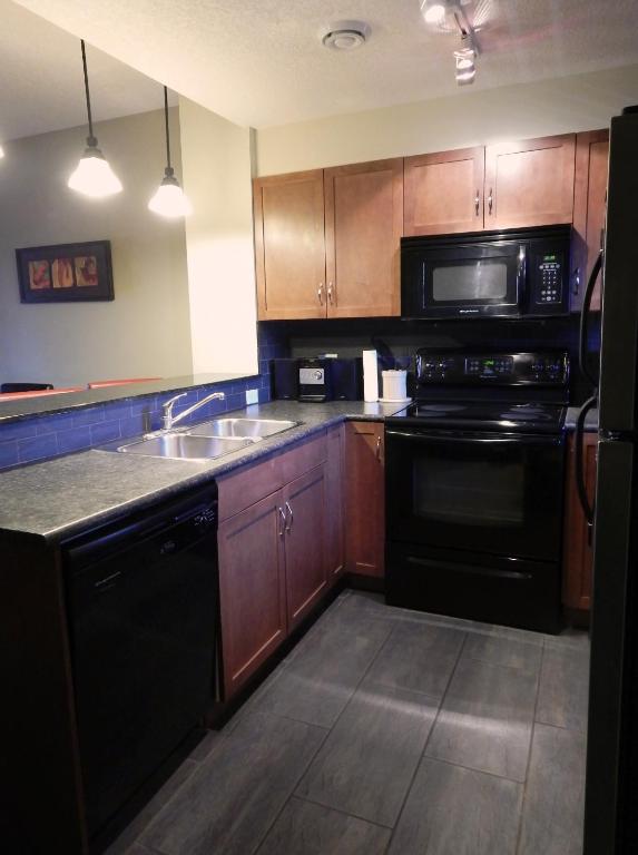 Fire Mountain Lodge Canmore Updated 2021 Prices