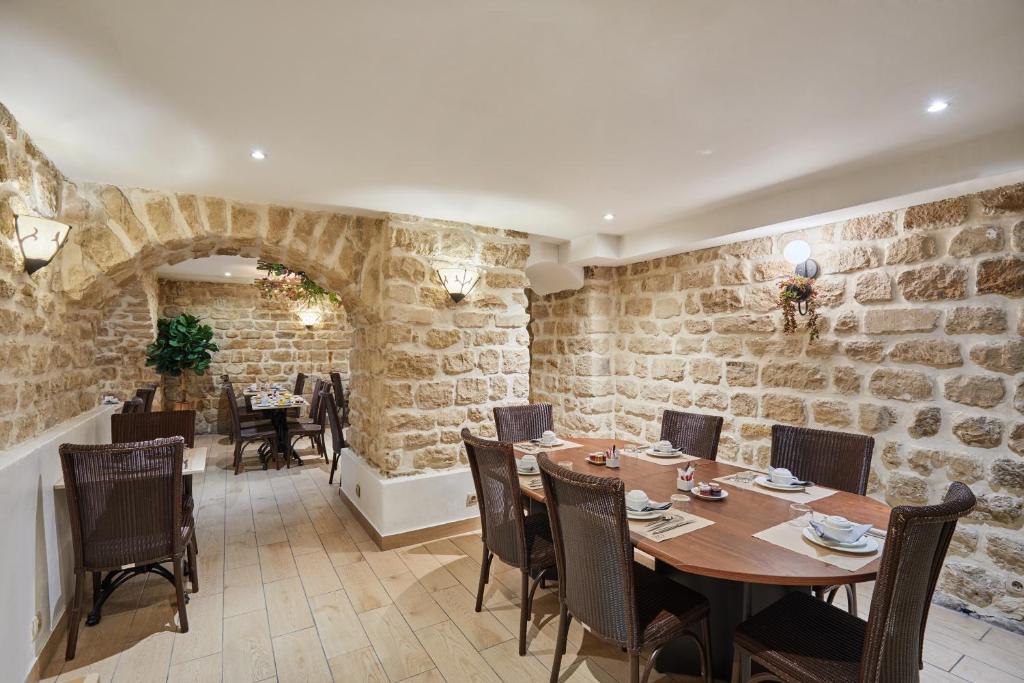 Hotel Berne Opera - Resim 23