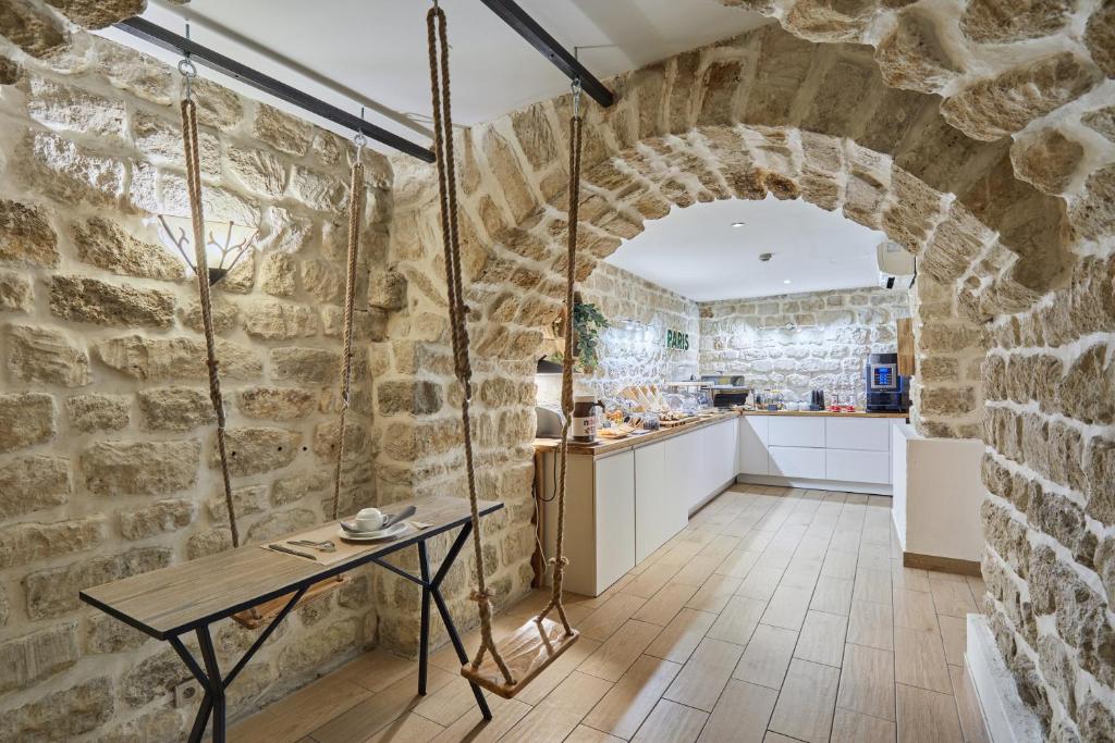 Hotel Berne Opera - Resim 22
