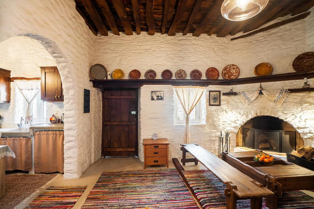 Fotografie z fotogalerie ubytování Mannas House v destinaci Émbonas