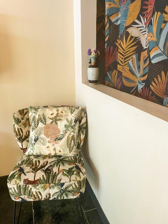 Posezení v ubytování Chambres d'hôtes & spa Le Jardin de Ravintsara