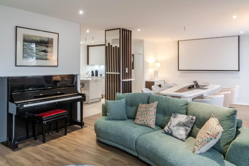 Posedenie v ubytovaní Fauriel Paul - Appartement moderne et spacieux