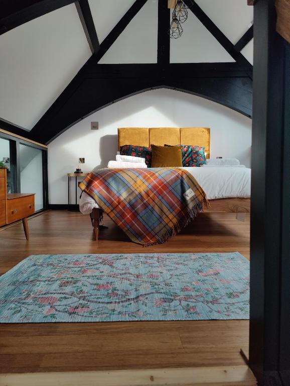 Slateford House 1770 Luxury Aparthotel by The House of Danu - Apartment - Split Level