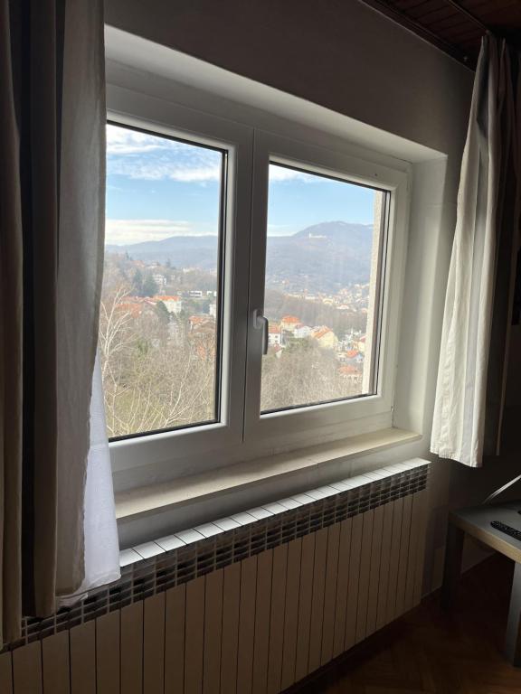 Widok na góry z tego apartamentu