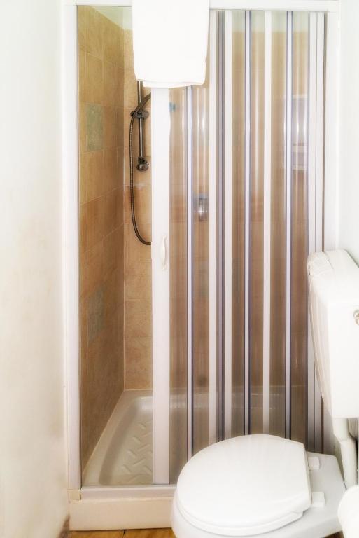 Koupelna v ubytování B&B Porta Roma