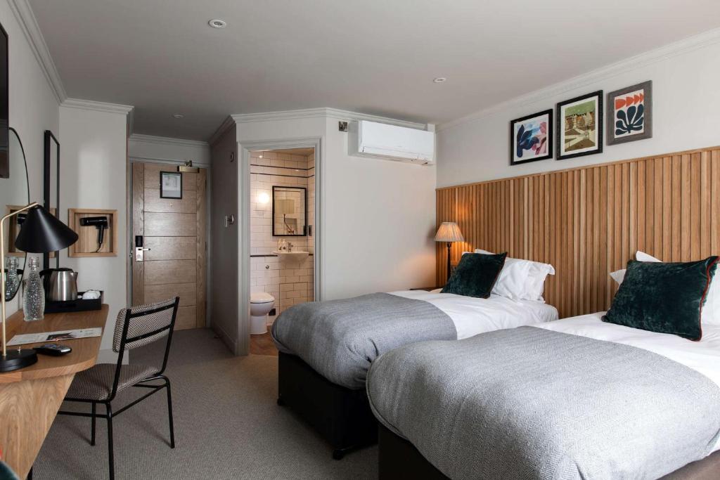 The Park Hotel - 