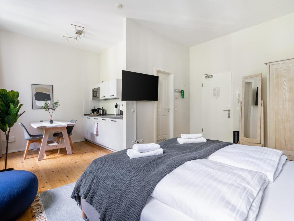 Schoenhouse City Street - 7