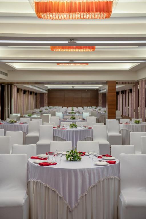 Restaurace v ubytování Vivanta Mangalore Oldport Road - Formerly Known as Taj Manjarun
