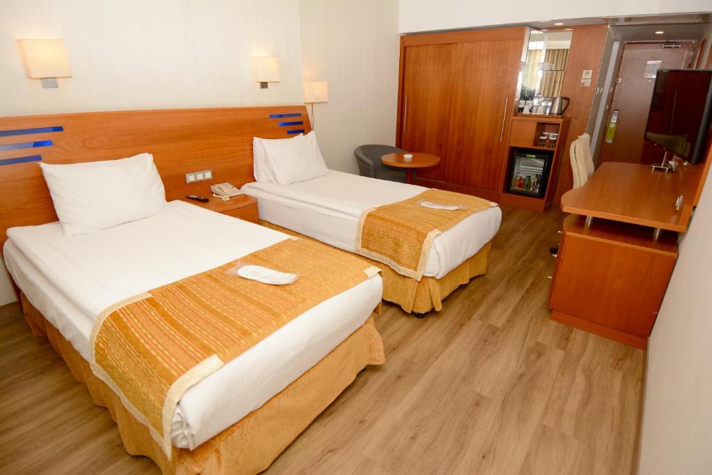 Holiday Inn Istanbul City, an IHG Hotel - Standard Room
