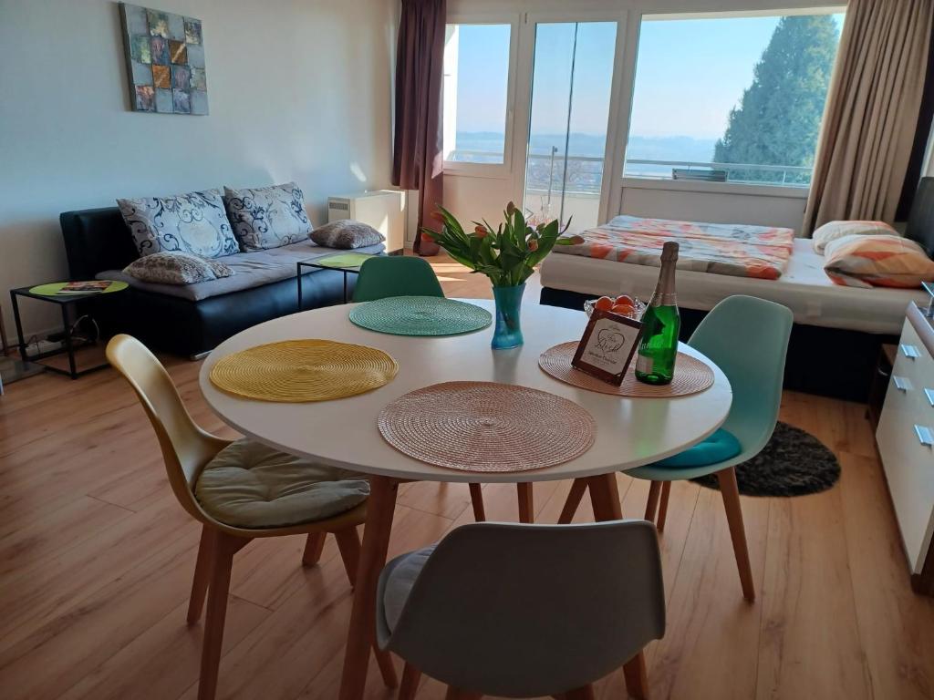 Posezení v ubytování Appartment Panoramablick