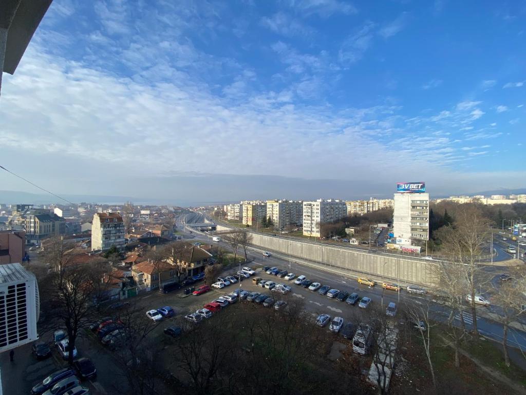 Kép Apart72 - Modern and Cosy szállásáról Várnában a galériában