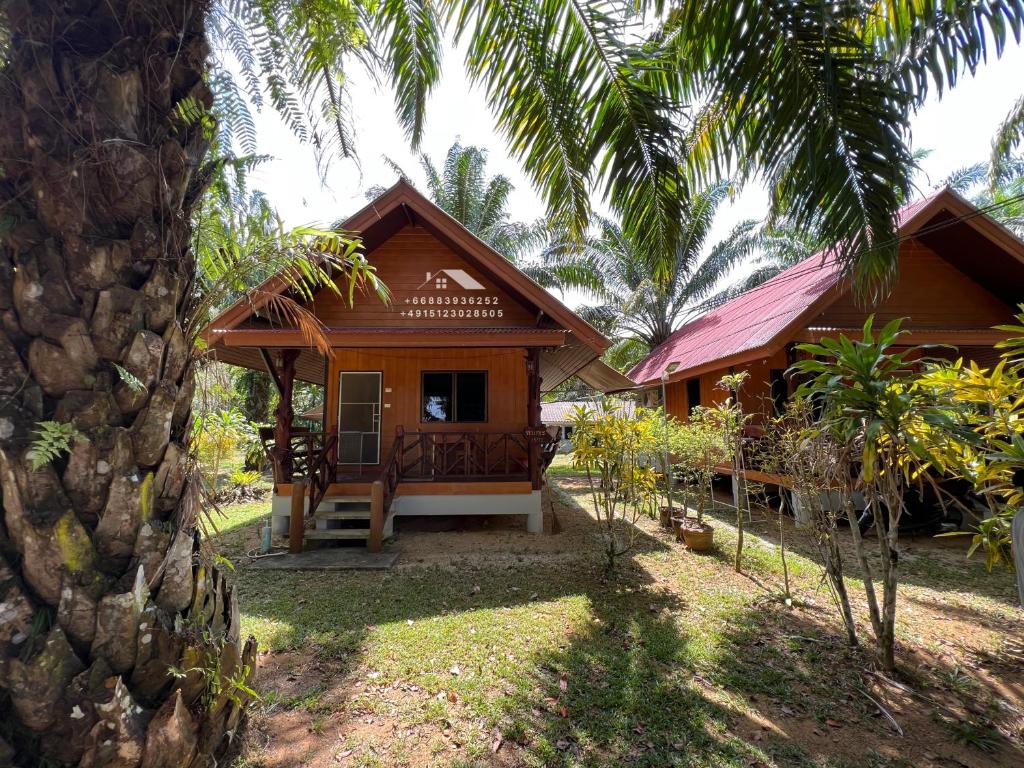 Ban Jailak Resort, Khao Lak, Thailand - Booking.com