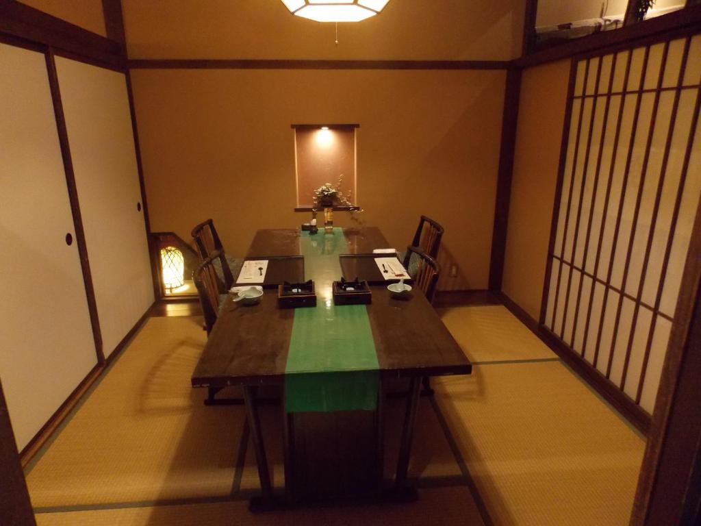 Fotografie z fotogalerie ubytování Ryokan Fushioukaku v destinaci Ikeda
