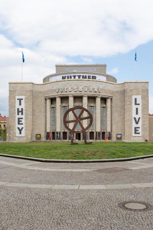 Schoenhouse City Street - Resim 45