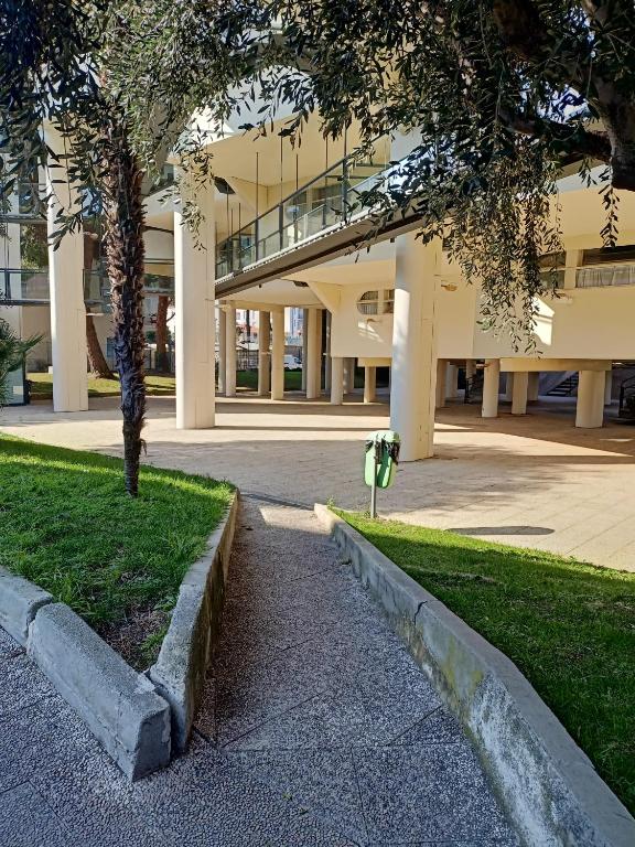 Budova, v ktorej sa apartmán nachádza