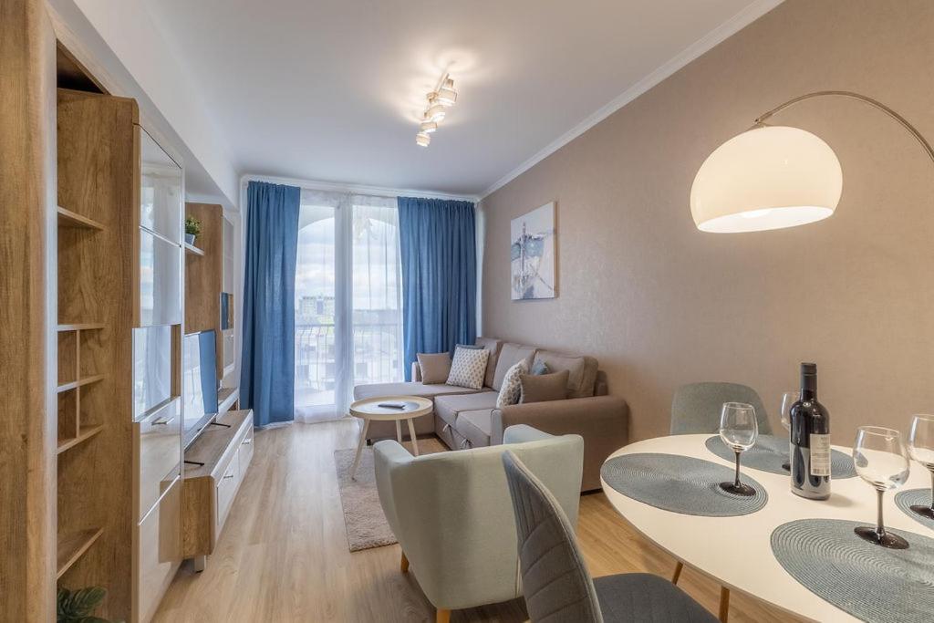 Posedenie v ubytovaní Cruiser Apartmanok Siófok By BLTN