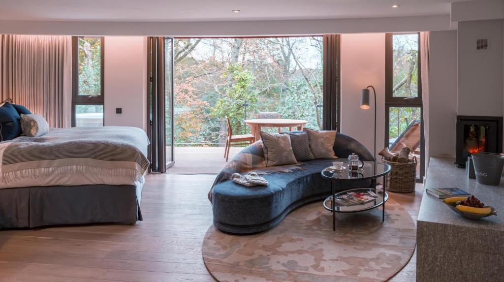 Chewton Glen, A Luxury Treehouse Retreat