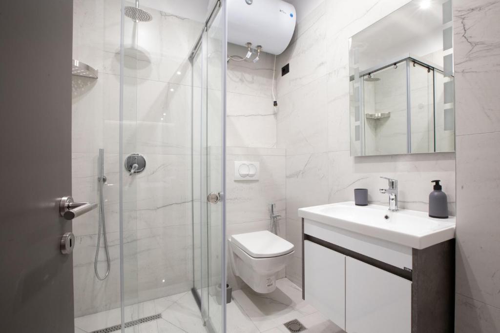 Dea`s Apartaments - Imazhi 3