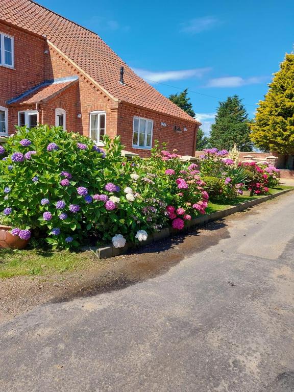 Oak Tree Farm, Potter Heigham (updated prices 2024)