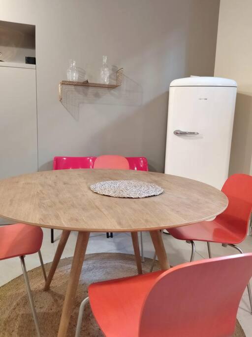A kitchen or kitchenette at La vetrina sulla città