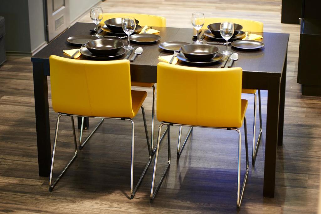 Fotografia z galérie ubytovania Central Location Yellow-Black Apartment v Budapešti
