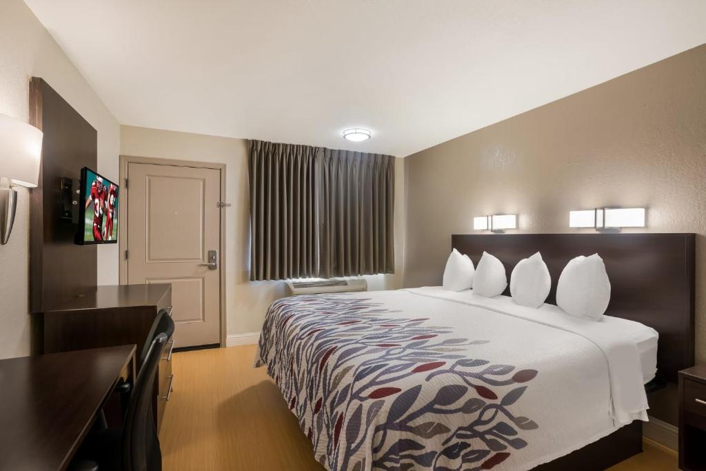 Red Roof Inn Stockton - Sala De Rey Superior No Fumador