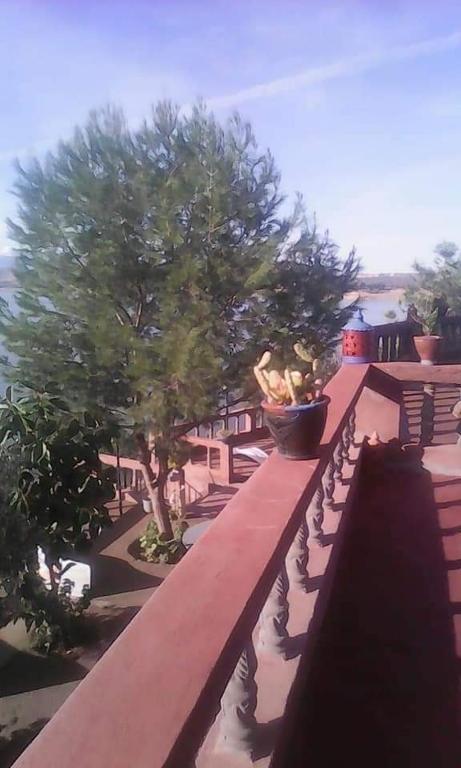 Takerkouste Marrakech Maroc au bord de lac