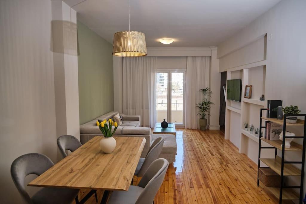 “The Elysian” city center apartment, Thessaloniki (updated prices 2024)