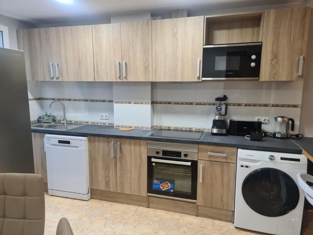 Kuchyň nebo kuchyňský kout v ubytování Apartamento Zaragoza Centro