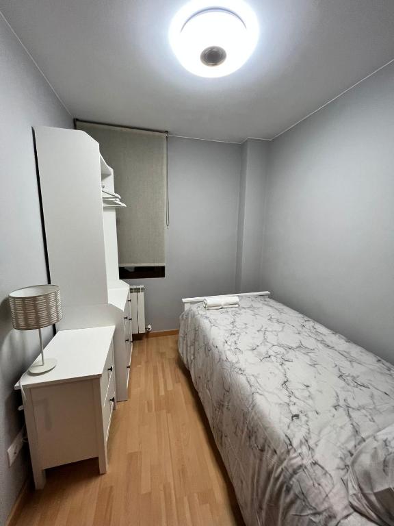 Postel nebo postele na pokoji v ubytování Apartamento Zaragoza Centro