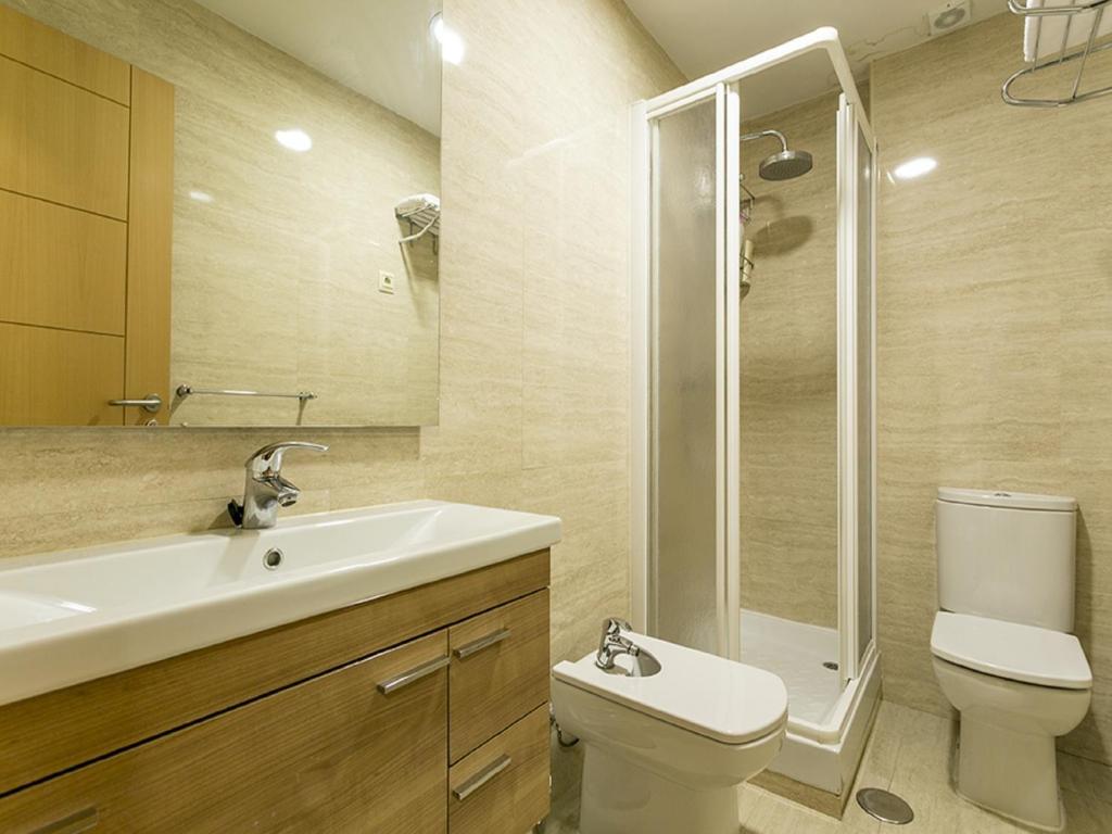 Koupelna v ubytování Apartments Center Madrid