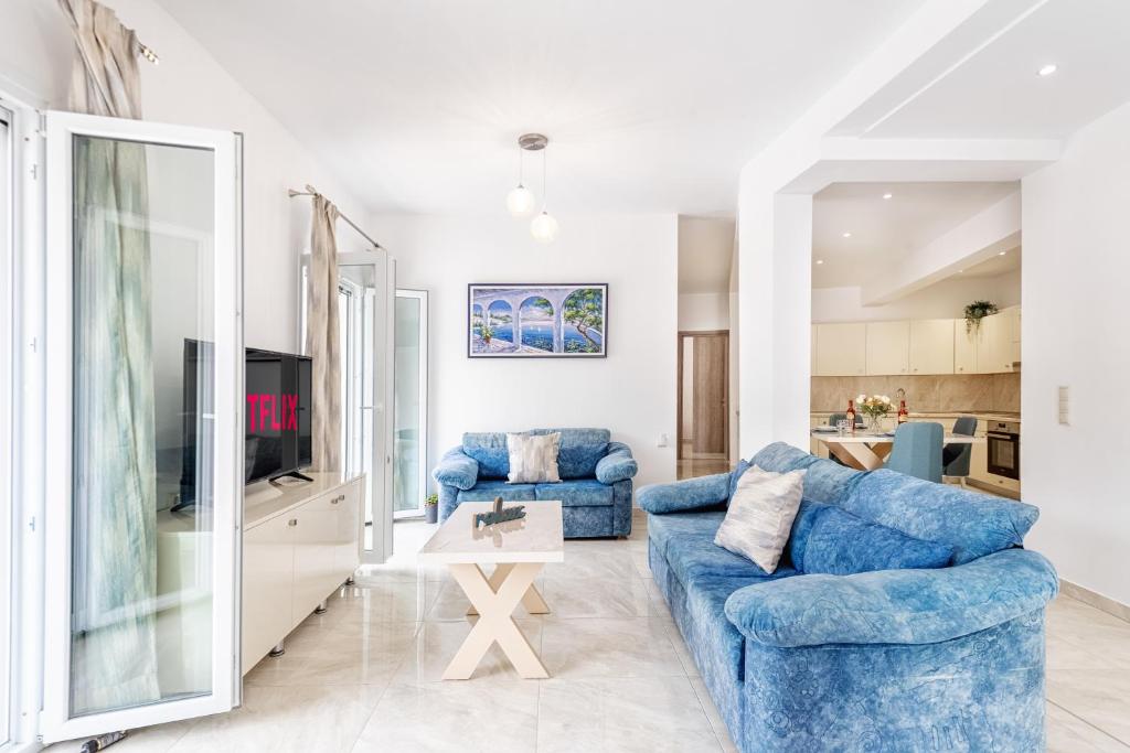Χώρος καθιστικού στο 4You Luxury Apartments