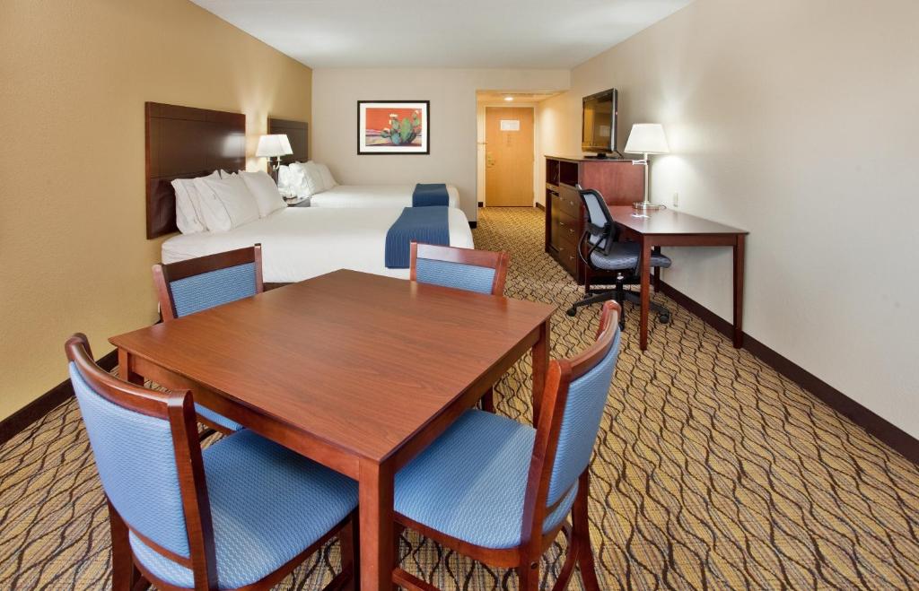 Holiday Inn Express Scottsdale North by IHG photo