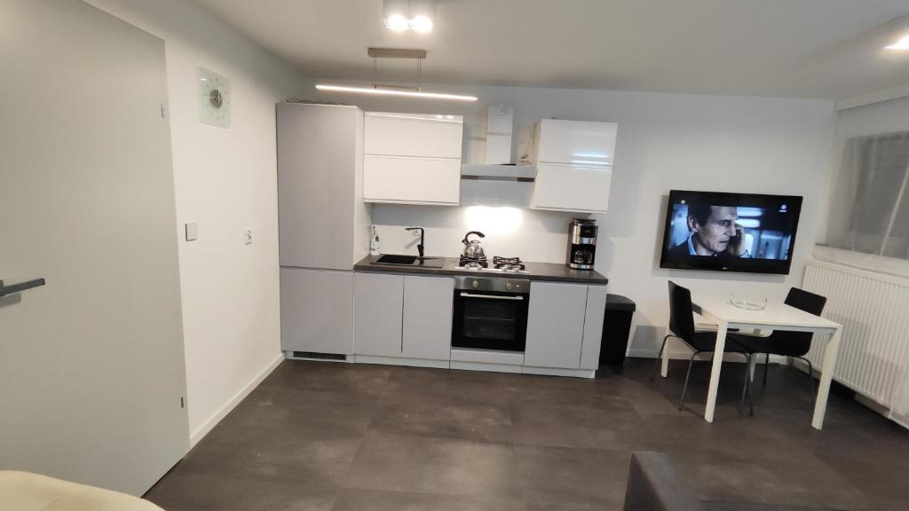 Zdjęcie z galerii obiektu Metro-house 24h --FakturaVAT-- w mieście Środa Śląska