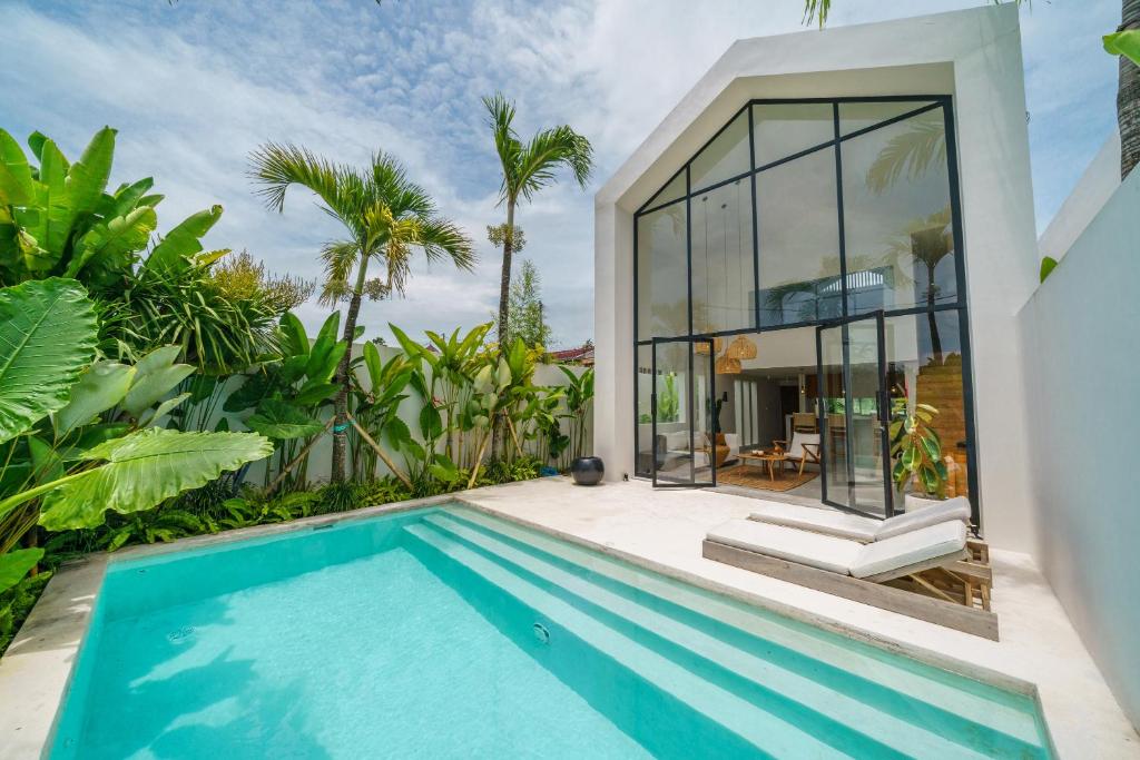 Villa Tala - Stylish 1BR Designer Villa in Pererenan
