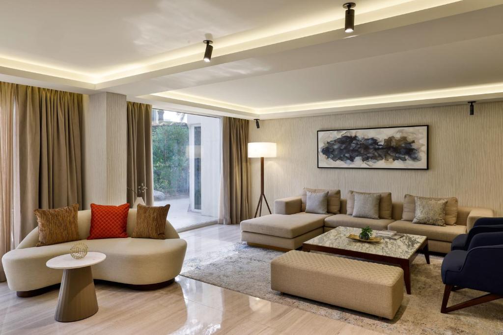 Le Méridien Dubai Hotel & Conference Centre - Resim 45