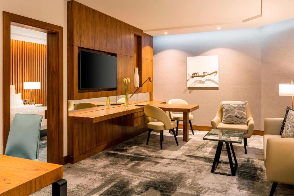 Le Méridien Dubai Hotel & Conference Centre - Resim 34