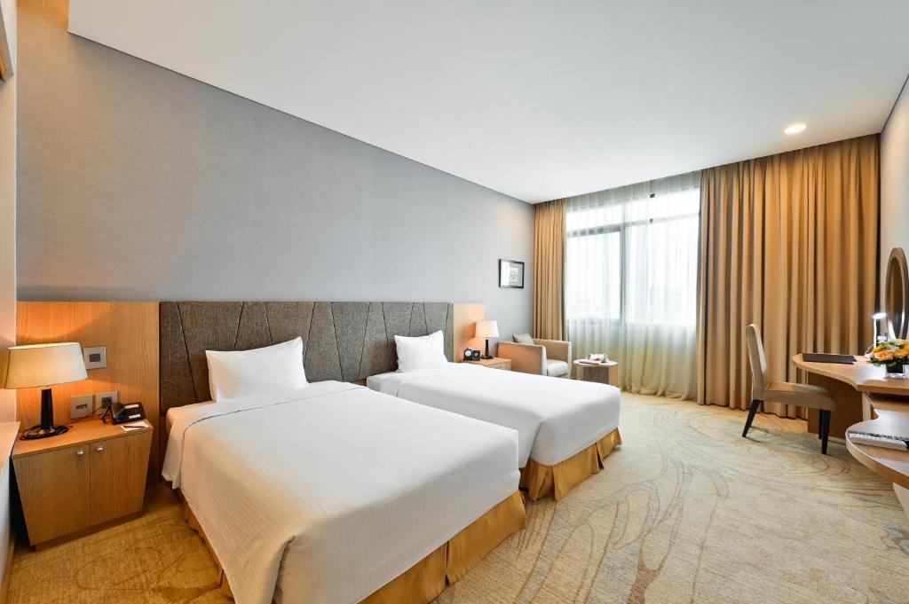 Phòng Deluxe 2 Giường Đơn Nhìn Ra Thành Phố