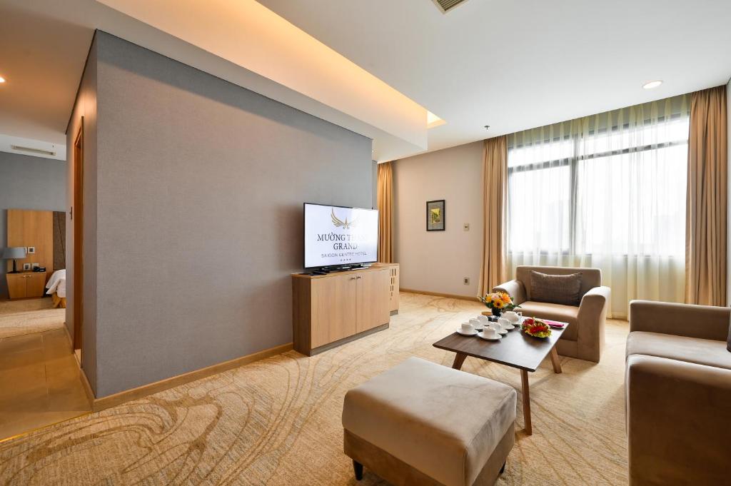 Suite Executive Nhìn Ra Thành Phố