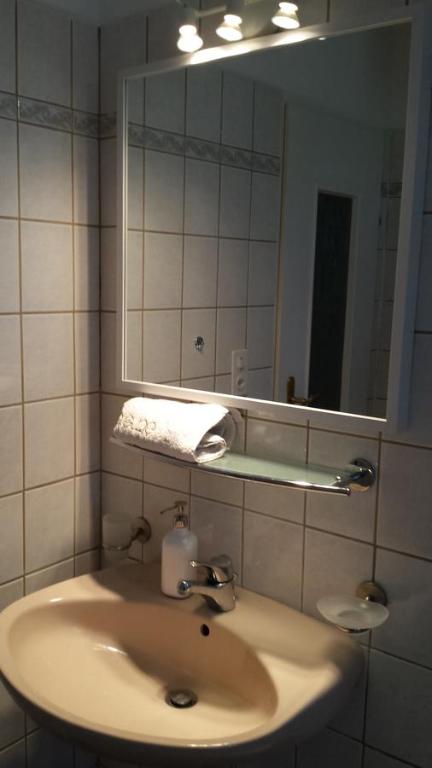 Koupelna v ubytování Konstanz nähe, ruhiges 4-Zim-Wohnung bis 8 Personen