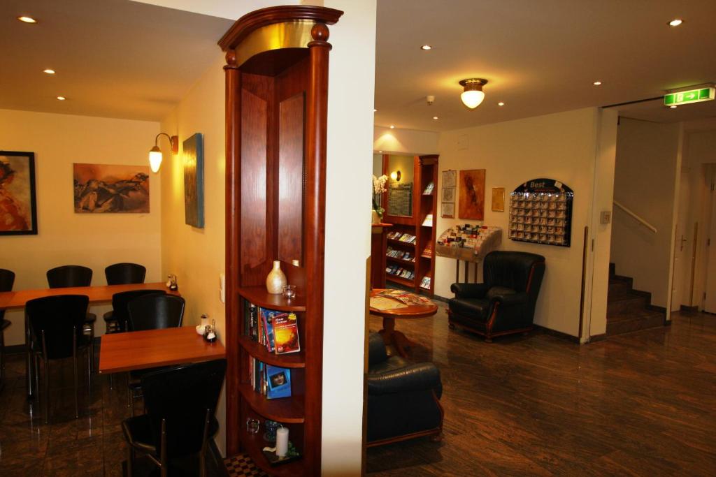 Fotografie z fotogalerie ubytování Suite Hotel 900 m zur Oper ve Vídni