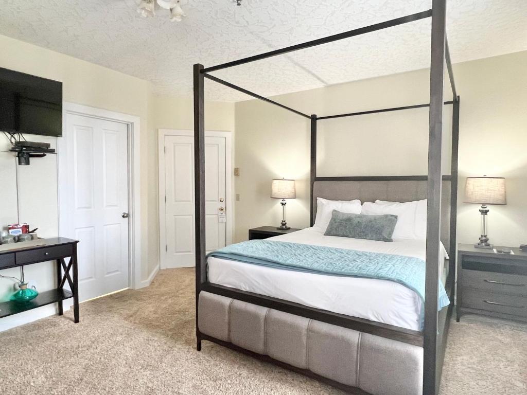 Gilbert Inn, Seaside Updated 2023 Prices