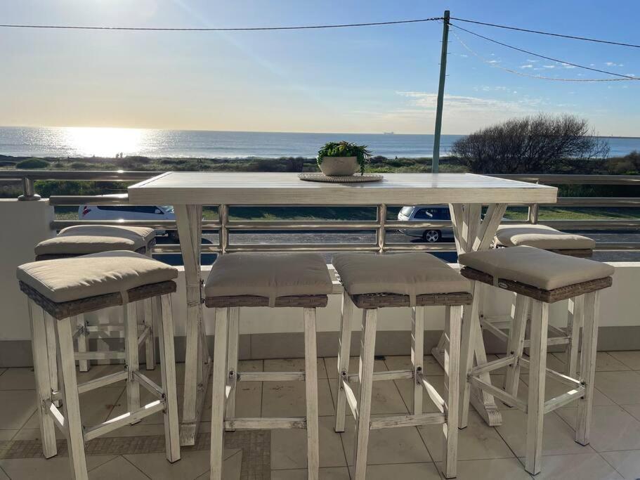 Beach House on Stockton Beach, Newcastle, Stockton (updated prices 2024)