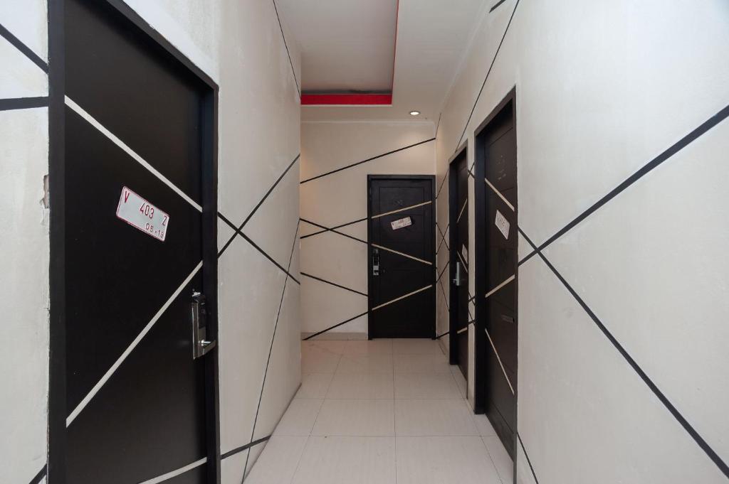 Fotografie z fotogalerie ubytování RedDoorz Plus @ Kemayoran v destinaci Jakarta